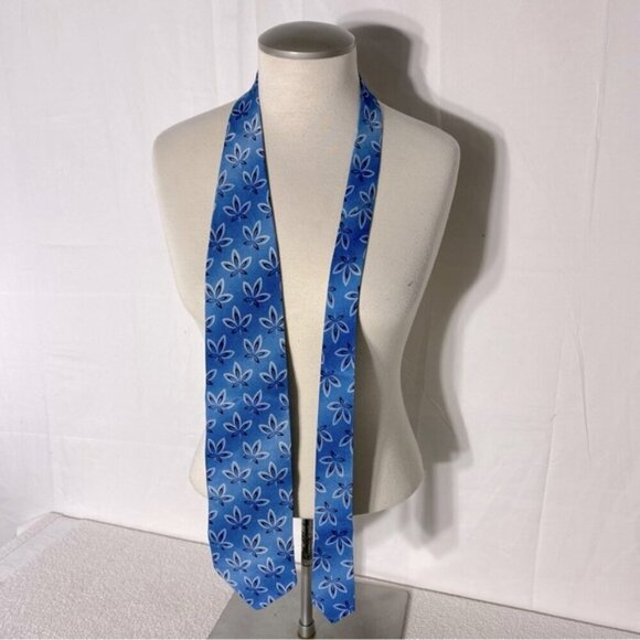 Vintage Boss Hugo Boss Blue Floral Print 100% Silk Tie - Picture 1 of 9